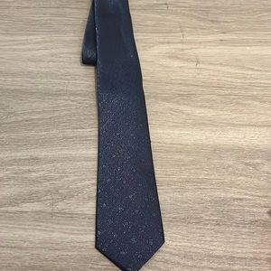 Dark blue and glittery tie
